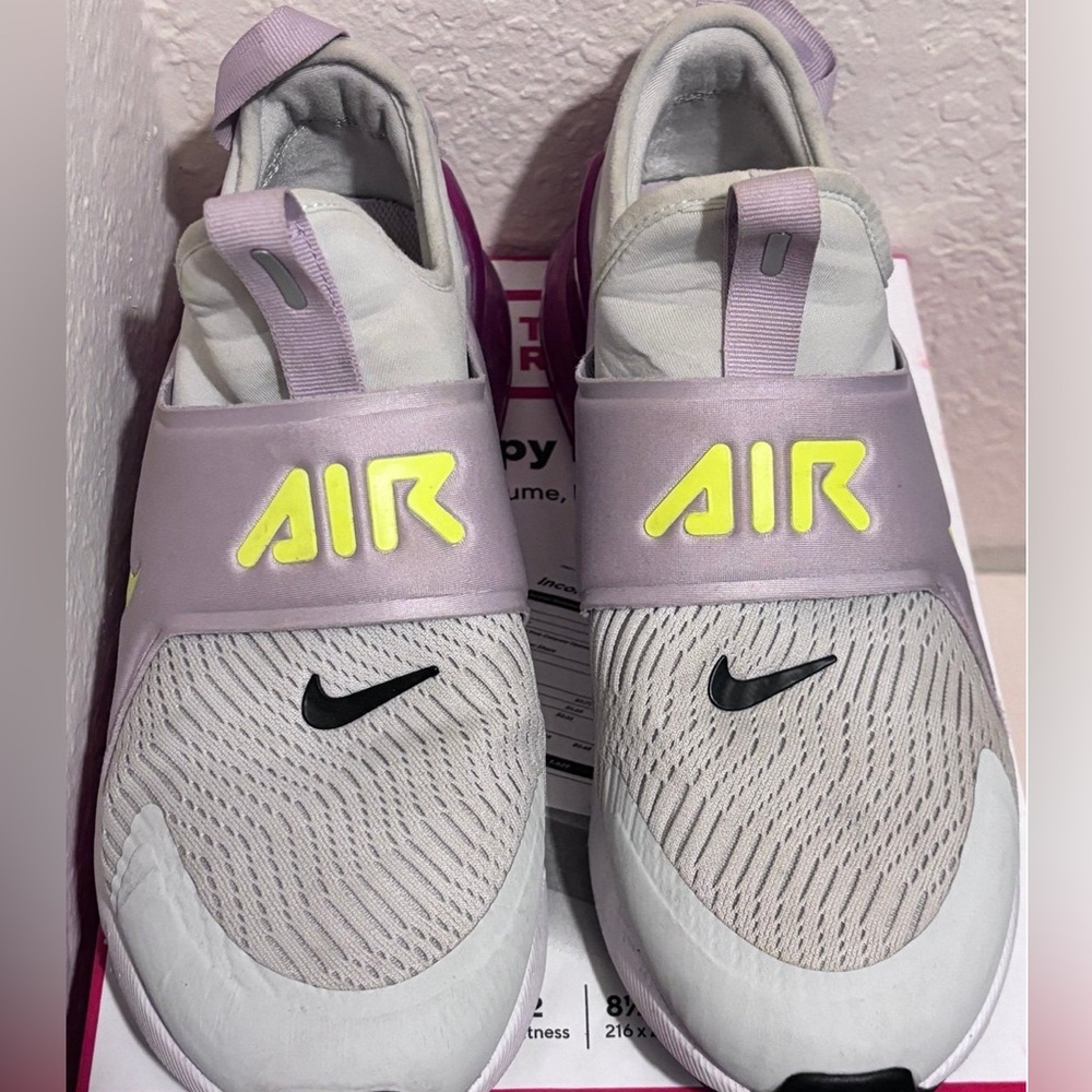 Nike Air Max 270